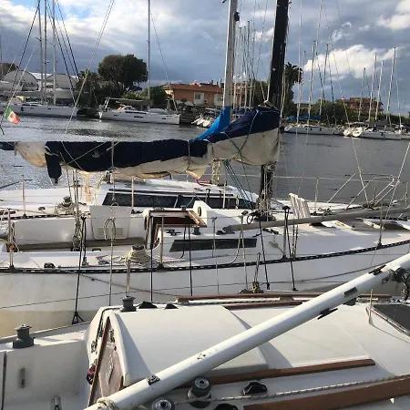 Mario's Boat Botel *